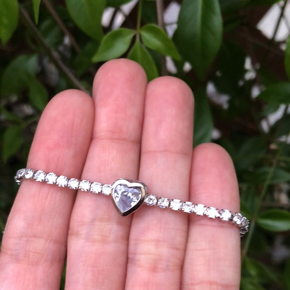Silver Heart Cubic Zirconia Bracelet - Picture 6 of 8